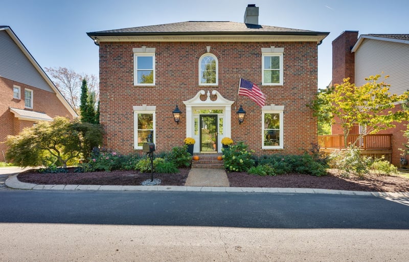 65 Ravenwood Hills Cir, Nashville, TN 37215