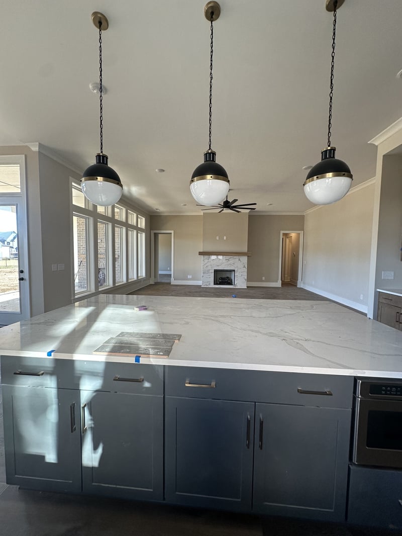 8013 Whitcroft Dr, College Grove, TN 37046