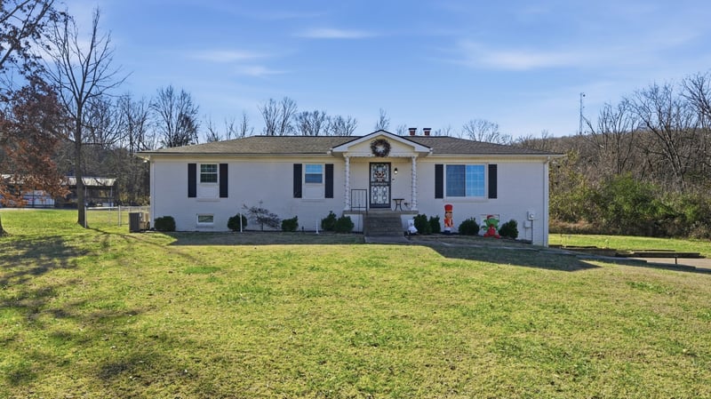 650 County Farm Rd, Murfreesboro, TN 37127