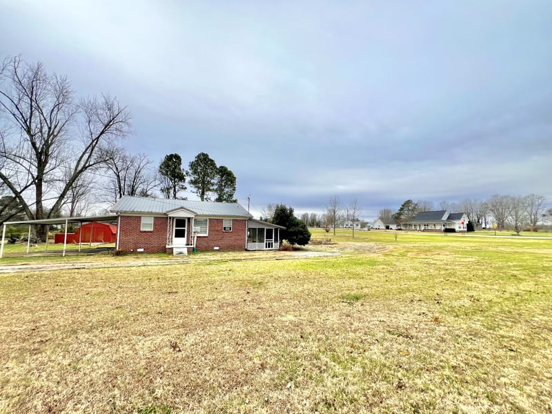 9199 Highway 20 , Summertown, TN 38483
