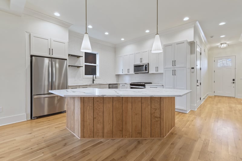 6371 Alamo Pl, Nashville, TN 37209