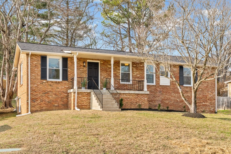 4829 Concord Dr, Hermitage, TN 37076