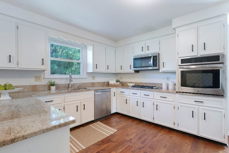 405 Kimberly Dr, Clarksville, TN 37043