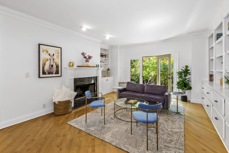 228 Westchase Dr, Nashville, TN 37205