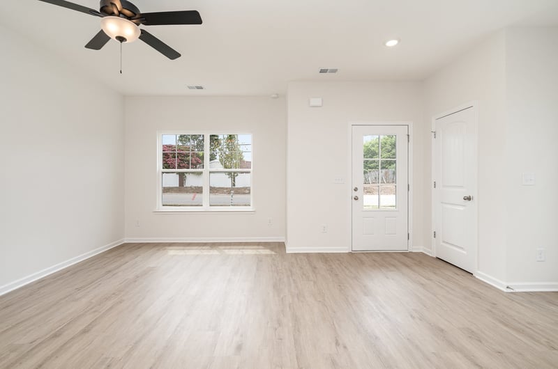 109 Hook And Ladder Ln, La Vergne, TN 37086