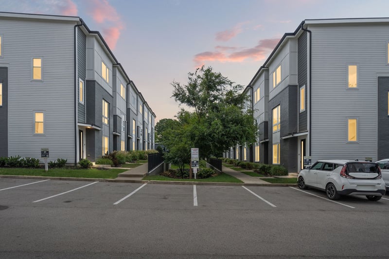 819 Vibe Pl, Nashville, TN 37216