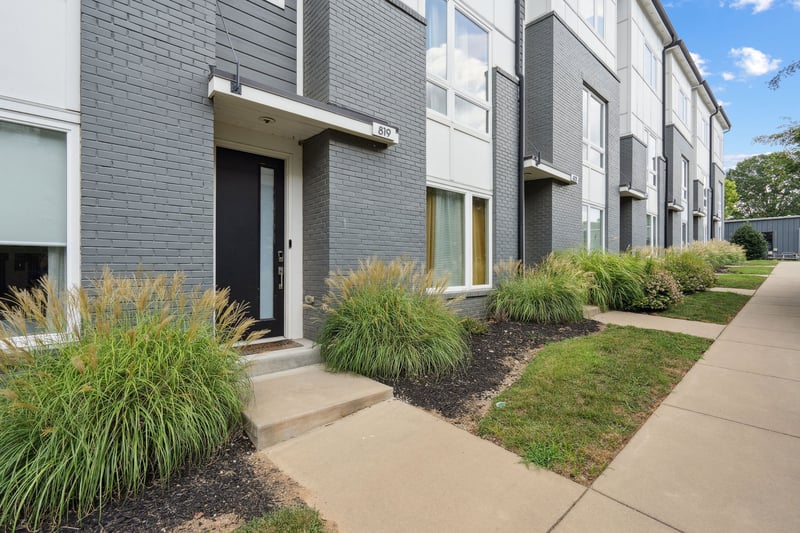 819 Vibe Pl, Nashville, TN 37216
