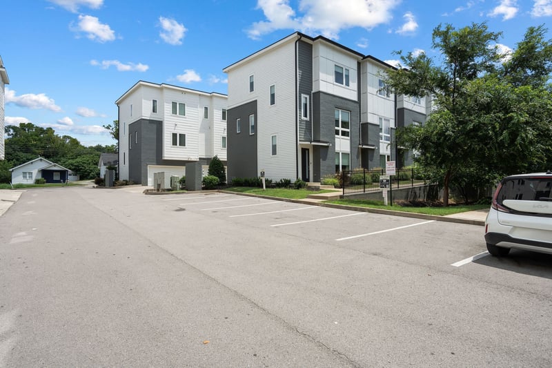 819 Vibe Pl, Nashville, TN 37216