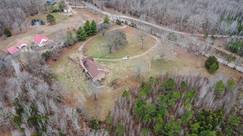 2660 Slayden Marion Rd, Cumberland Furnace, TN 37051