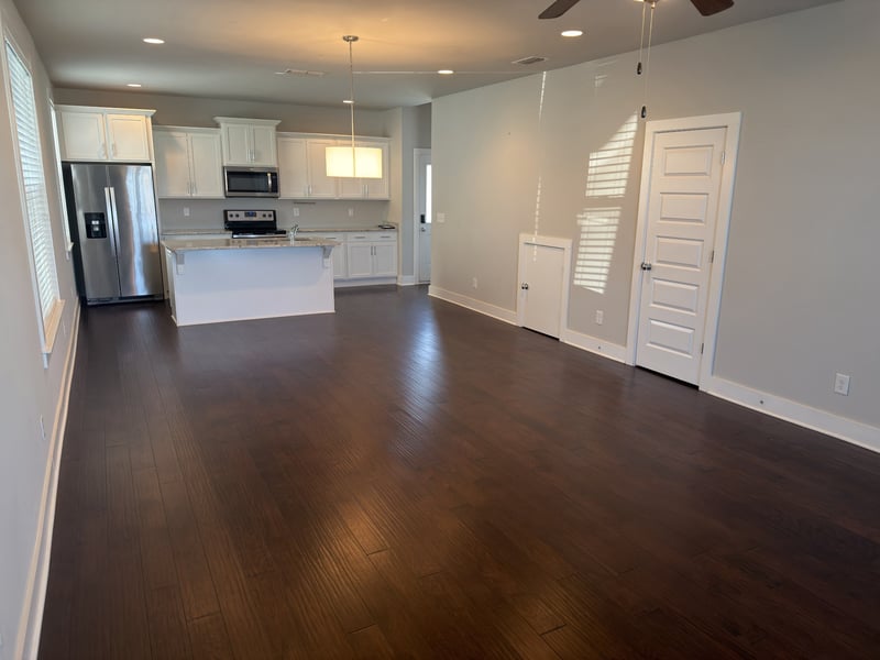 792 Cottage Park Dr, Nashville, TN 37207