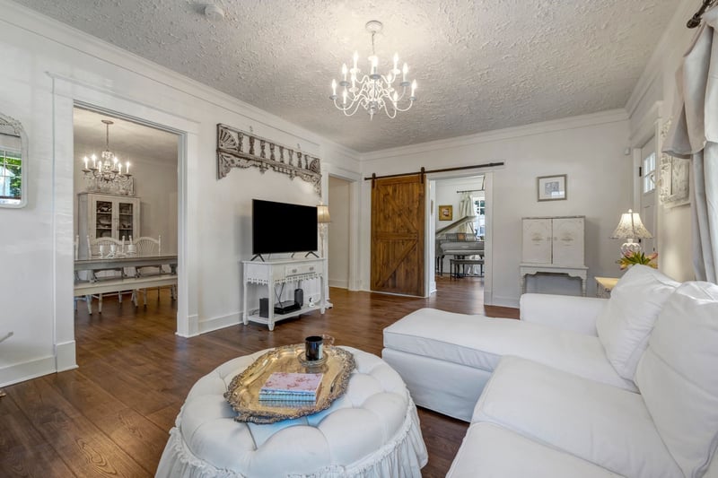 127 S Greenwood St, Lebanon, TN 37087