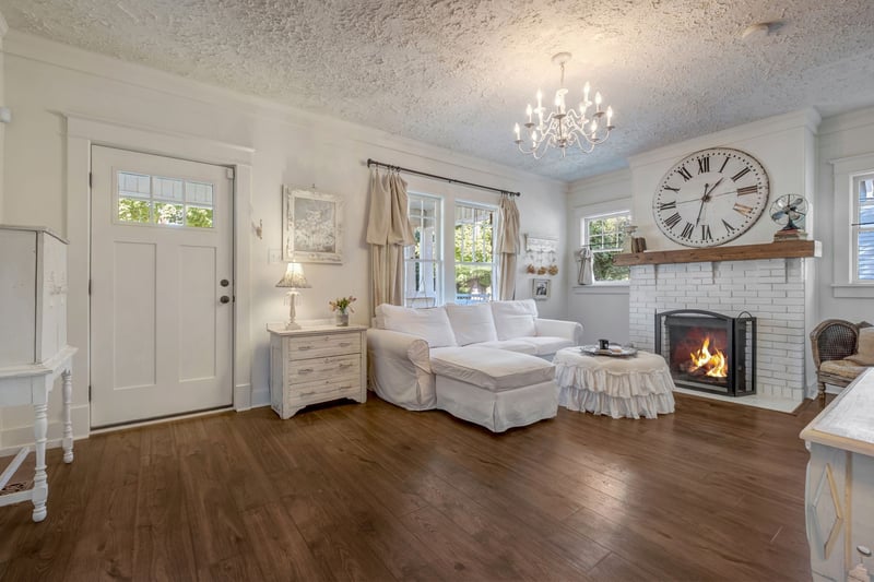 127 S Greenwood St, Lebanon, TN 37087