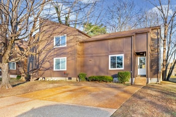 541 Doral Country Dr, Nashville, TN 37221