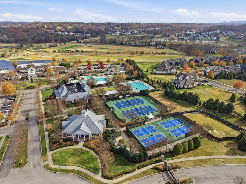 8514 Blanton Ct, College Grove, TN 37046