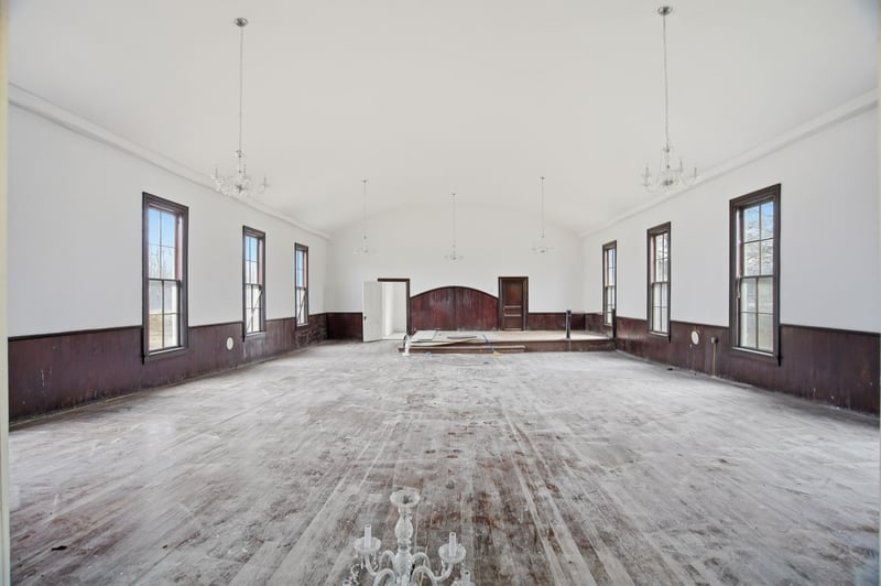 5918 Lakeview Rd, Springfield, TN 37172