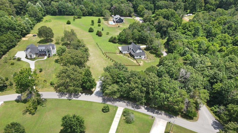 1995 Spencer Mill Rd, Burns, TN 37029