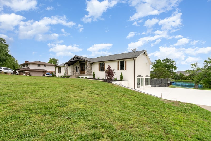 95 Short Dr, Mount Juliet, TN 37122