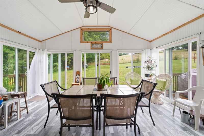 255 Saint Marys Rd, Buffalo Valley, TN 38548
