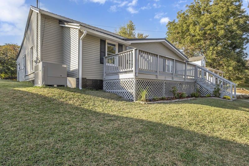 403 Carpenter St, Mount Pleasant, TN 38474