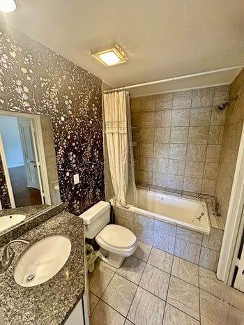 123 W End Pl, Nashville, TN 37205