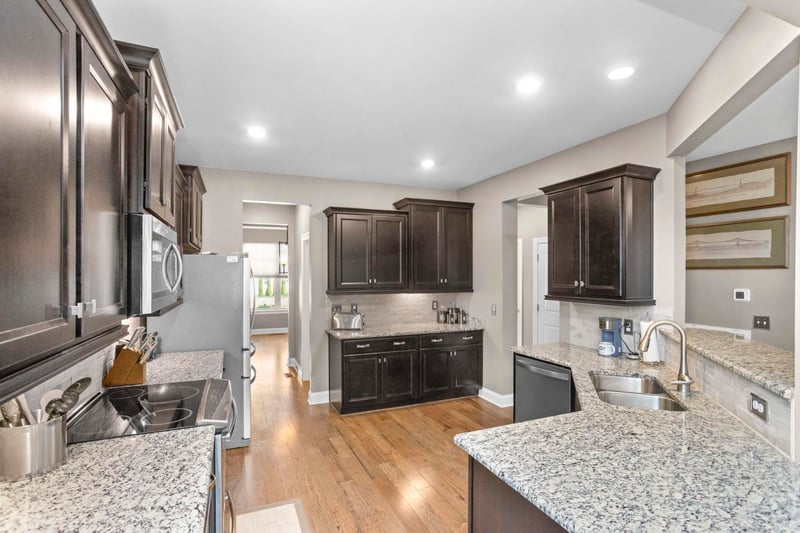 2008 Hedgelawn Dr, Lebanon, TN 37090