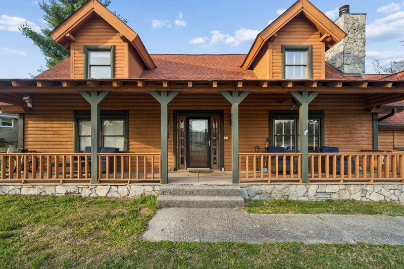 1201 Dickerson Bay Dr, Gallatin, TN 37066