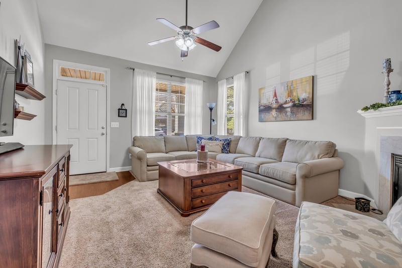 301 Griffin Pl, Hermitage, TN 37076