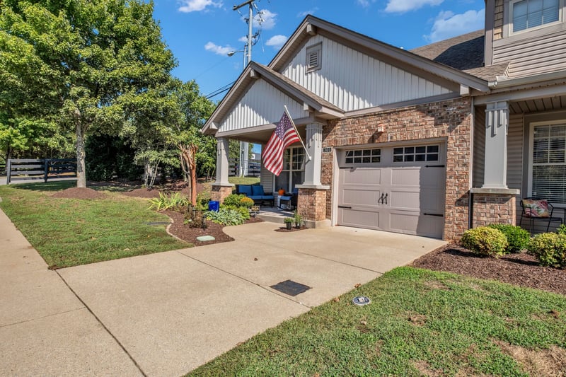 301 Griffin Pl, Hermitage, TN 37076