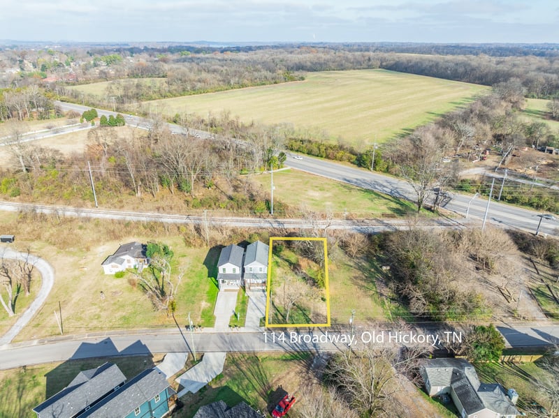114 Broadway , Old Hickory, TN 37138