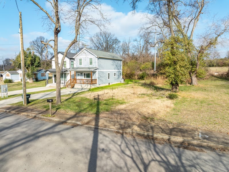 114 Broadway , Old Hickory, TN 37138