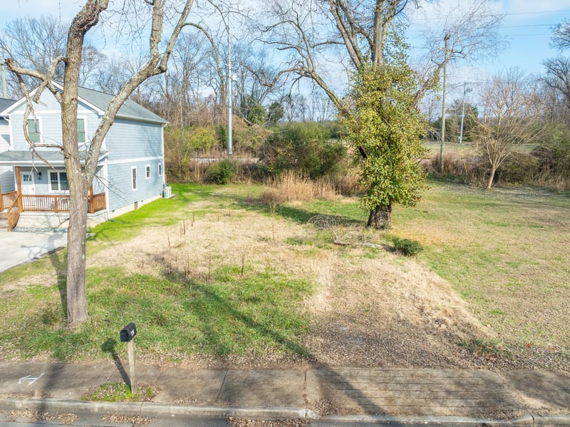 114 Broadway , Old Hickory, TN 37138