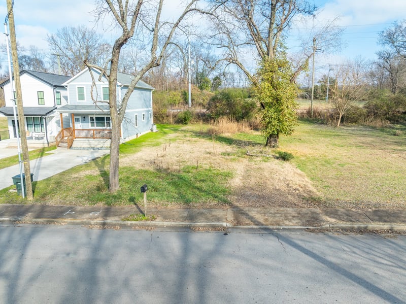 114 Broadway , Old Hickory, TN 37138