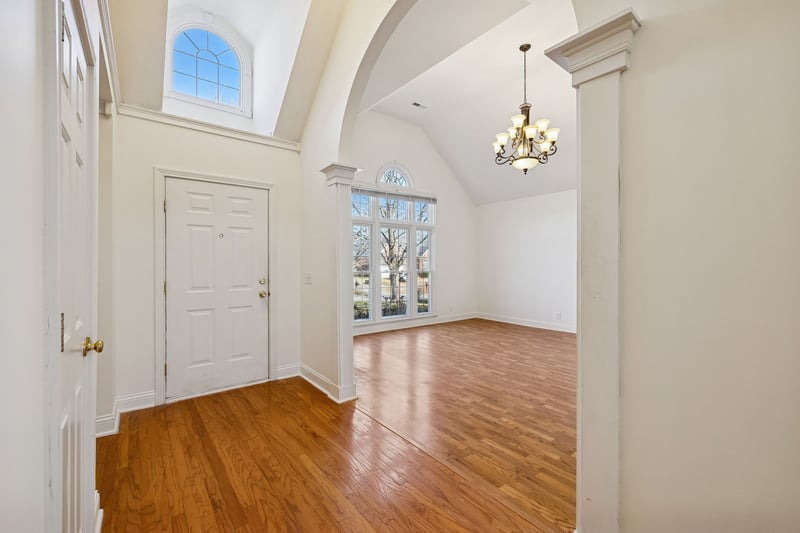 142 Mansker Park Dr, Hendersonville, TN 37075