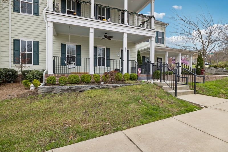 2355 Fairchild Cir #102, Nolensville, TN 37135