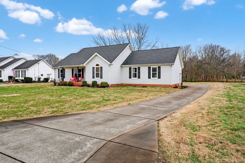 3740 Nicklaus Way, Murfreesboro, TN 37128