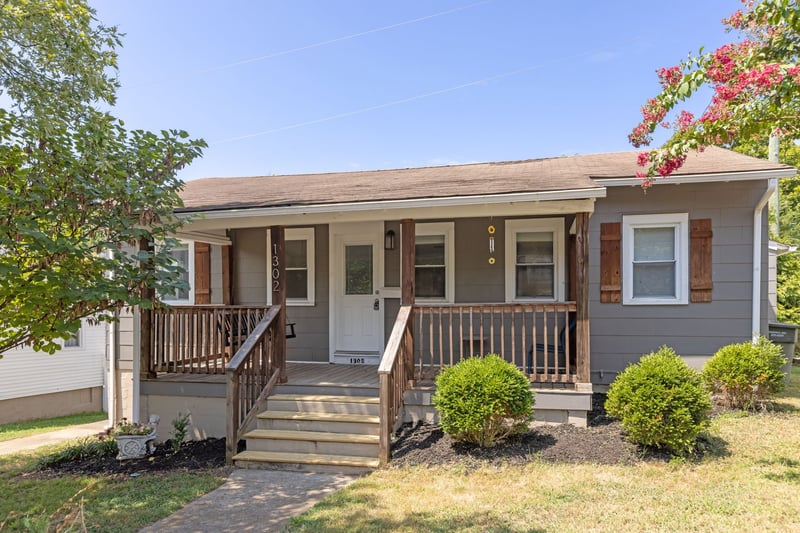 1302 Debow St, Old Hickory, TN 37138