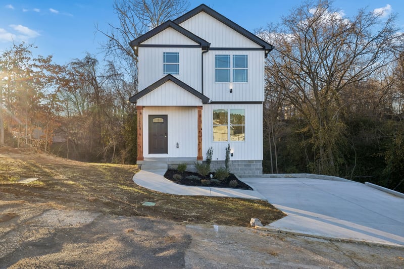 5295 Mathews St, Springfield, TN 37172