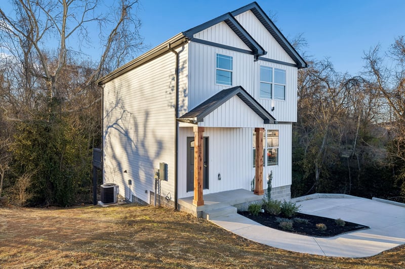 5295 Mathews St, Springfield, TN 37172