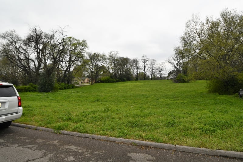 1409 Jones Ave, Nashville, TN 37207