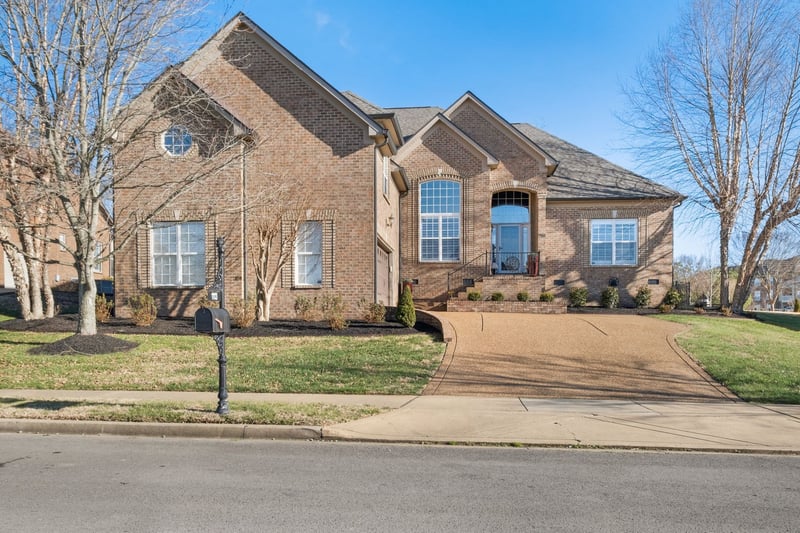 1113 Claire Ct, Gallatin, TN 37066