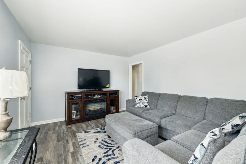 3918 Crouch Dr, Nashville, TN 37207