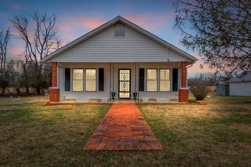 3288 Williamsport Pike, Williamsport, TN 38487