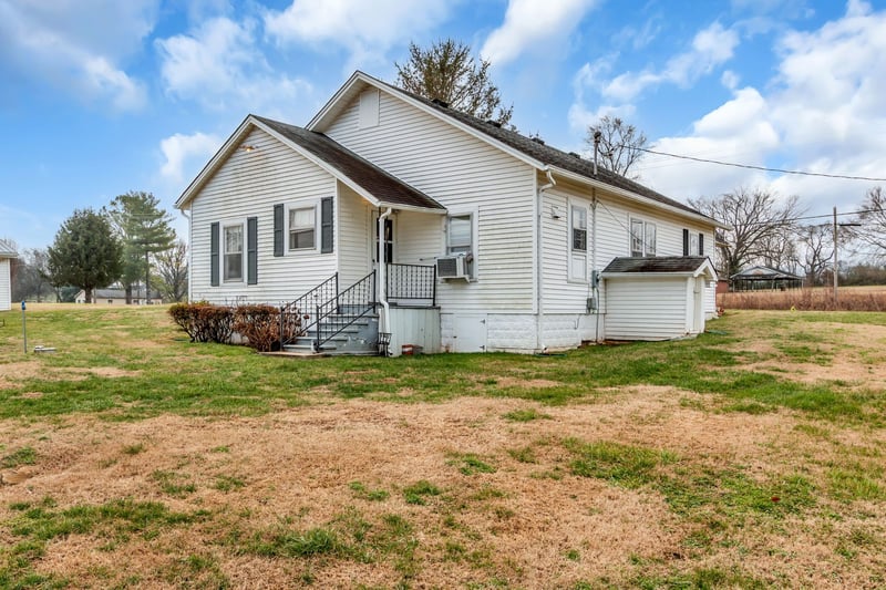 3288 Williamsport Pike, Williamsport, TN 38487