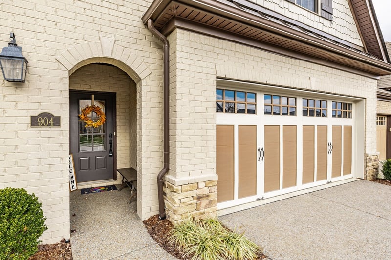 904 Cherry Grove Dr, Hendersonville, TN 37075