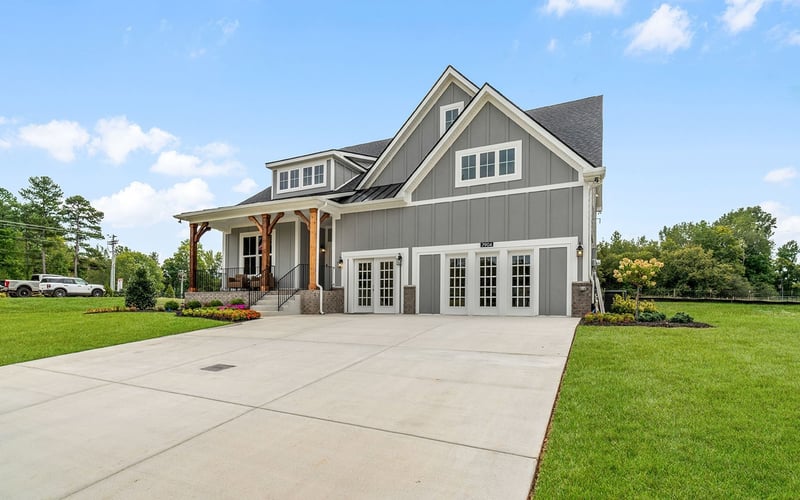 7904 Pine St, Fairview, TN 37062