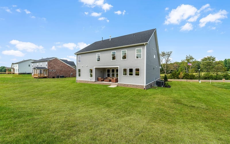 7904 Pine St, Fairview, TN 37062