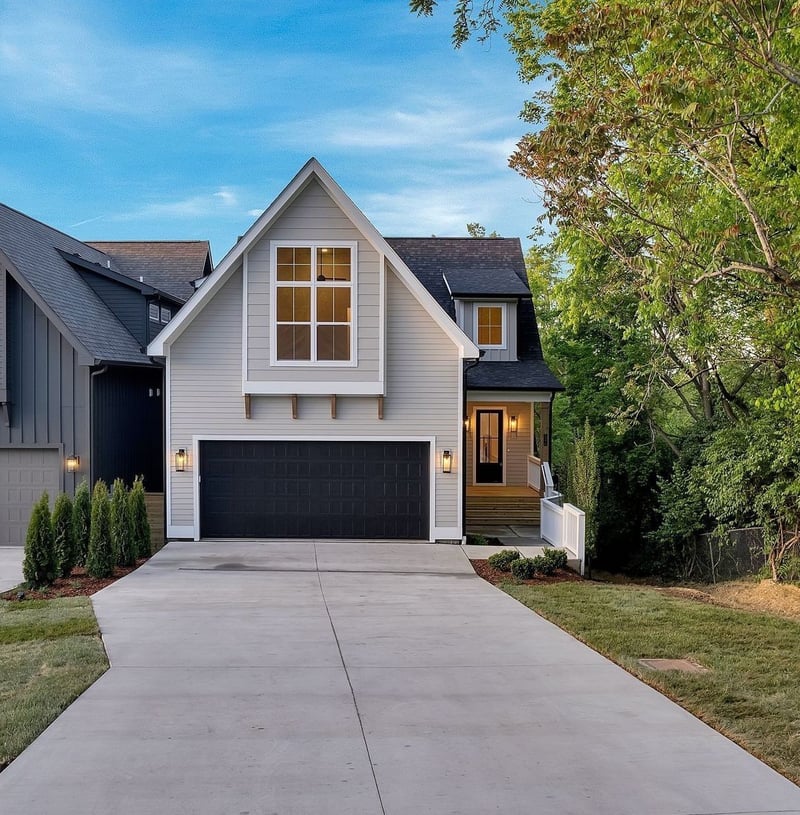 546 Whispering Hills Dr, Nashville, TN 37211