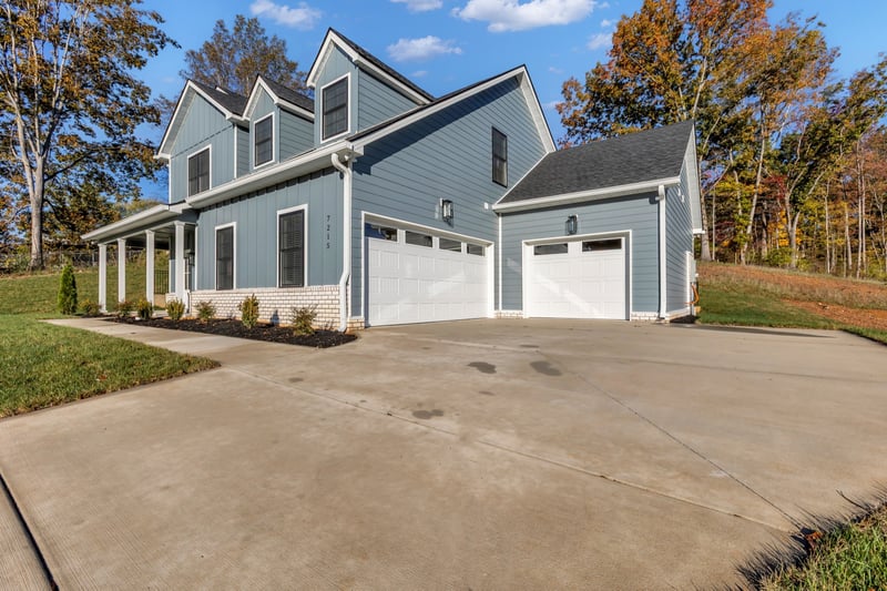 7215 Fairlawn Dr, Fairview, TN 37062