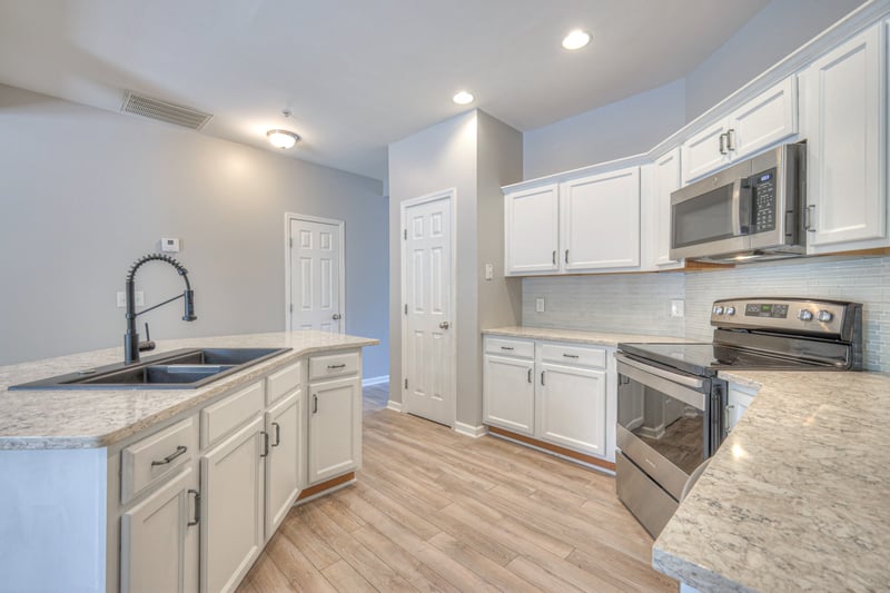 4027 Clinton Ln, Spring Hill, TN 37174