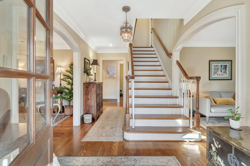 3614 Meadow Dr, Nashville, TN 37215